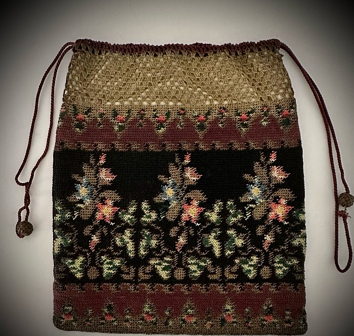 Early 1800 rare purse shape with knitted metal & fiber